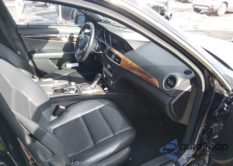 2013 Mercedes-Benz C 300 Sport 4Matic from USA, damaged, VIN WDDGF8AB2DR243411